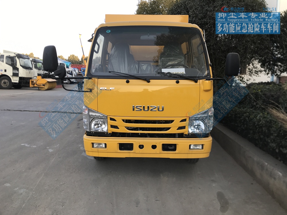 慶鈴雙排座工程救險(xiǎn)車1000-2000m3/h